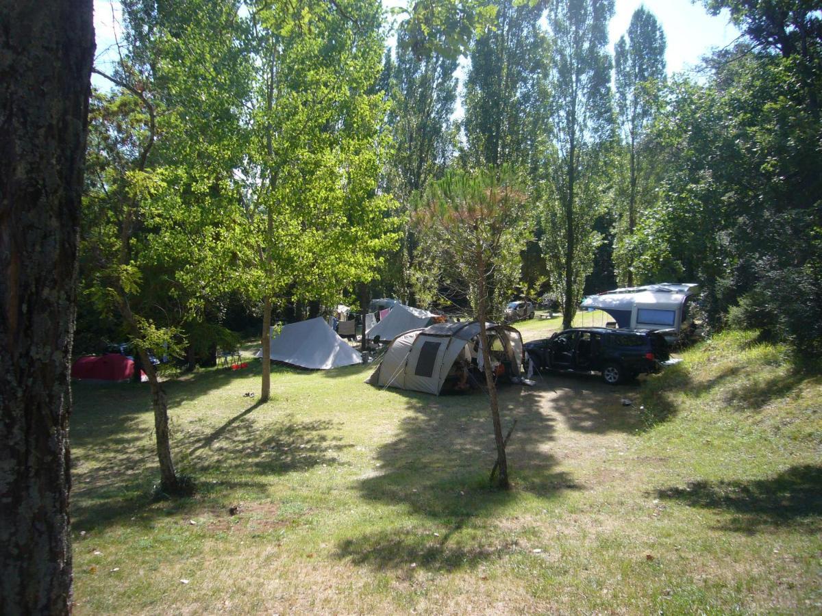 Camping De Graniers Ξενοδοχείο Monoblet Εξωτερικό φωτογραφία