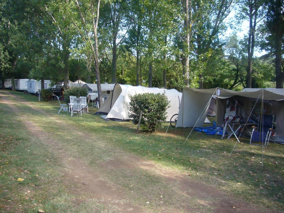 Camping De Graniers Ξενοδοχείο Monoblet Εξωτερικό φωτογραφία