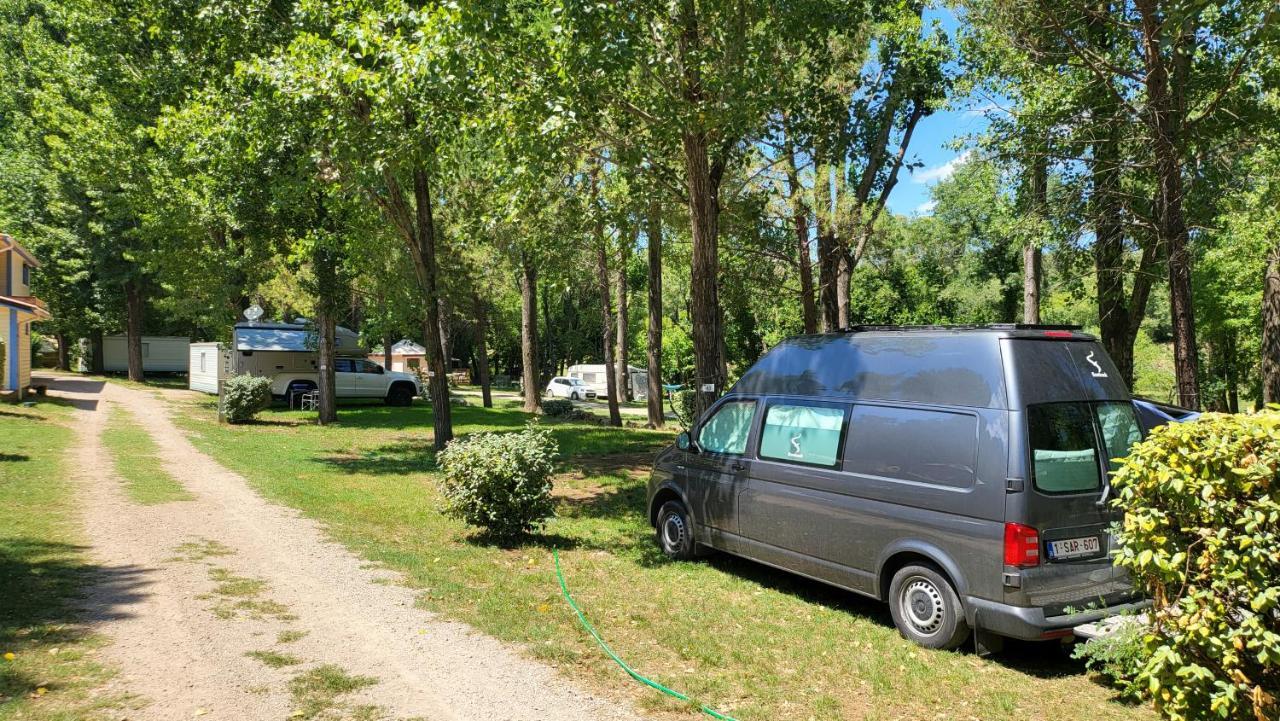 Camping De Graniers Ξενοδοχείο Monoblet Εξωτερικό φωτογραφία