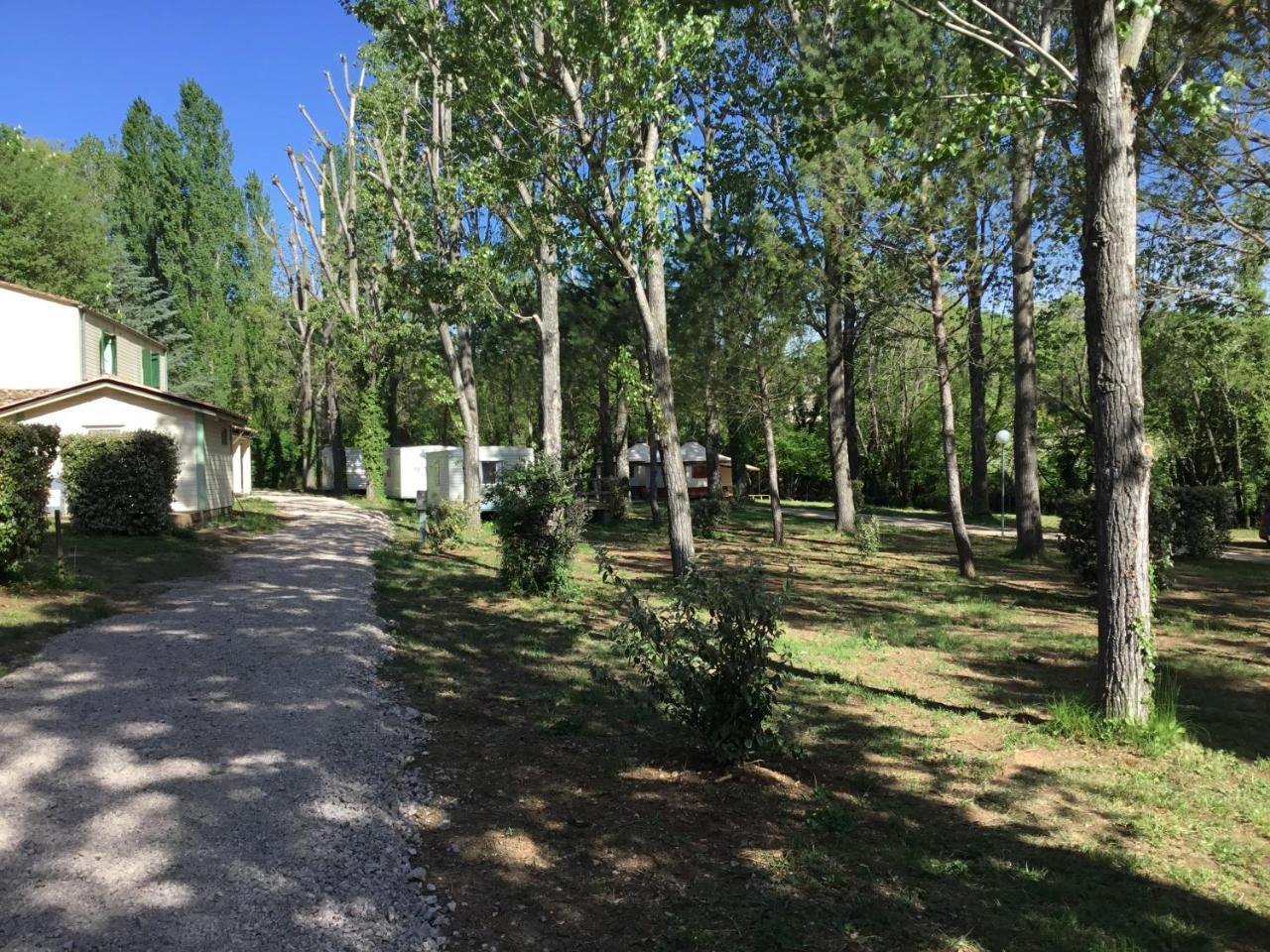 Camping De Graniers Ξενοδοχείο Monoblet Εξωτερικό φωτογραφία